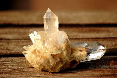 scratch test quartz|clear quartz stone.